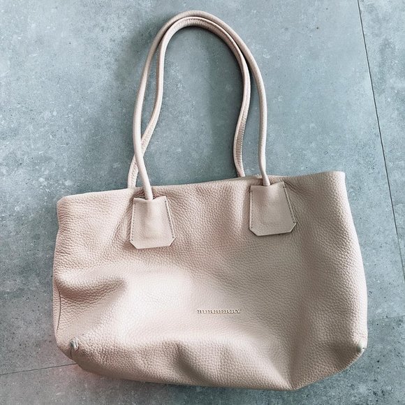 Burberry Tote - Picture 4 of 5